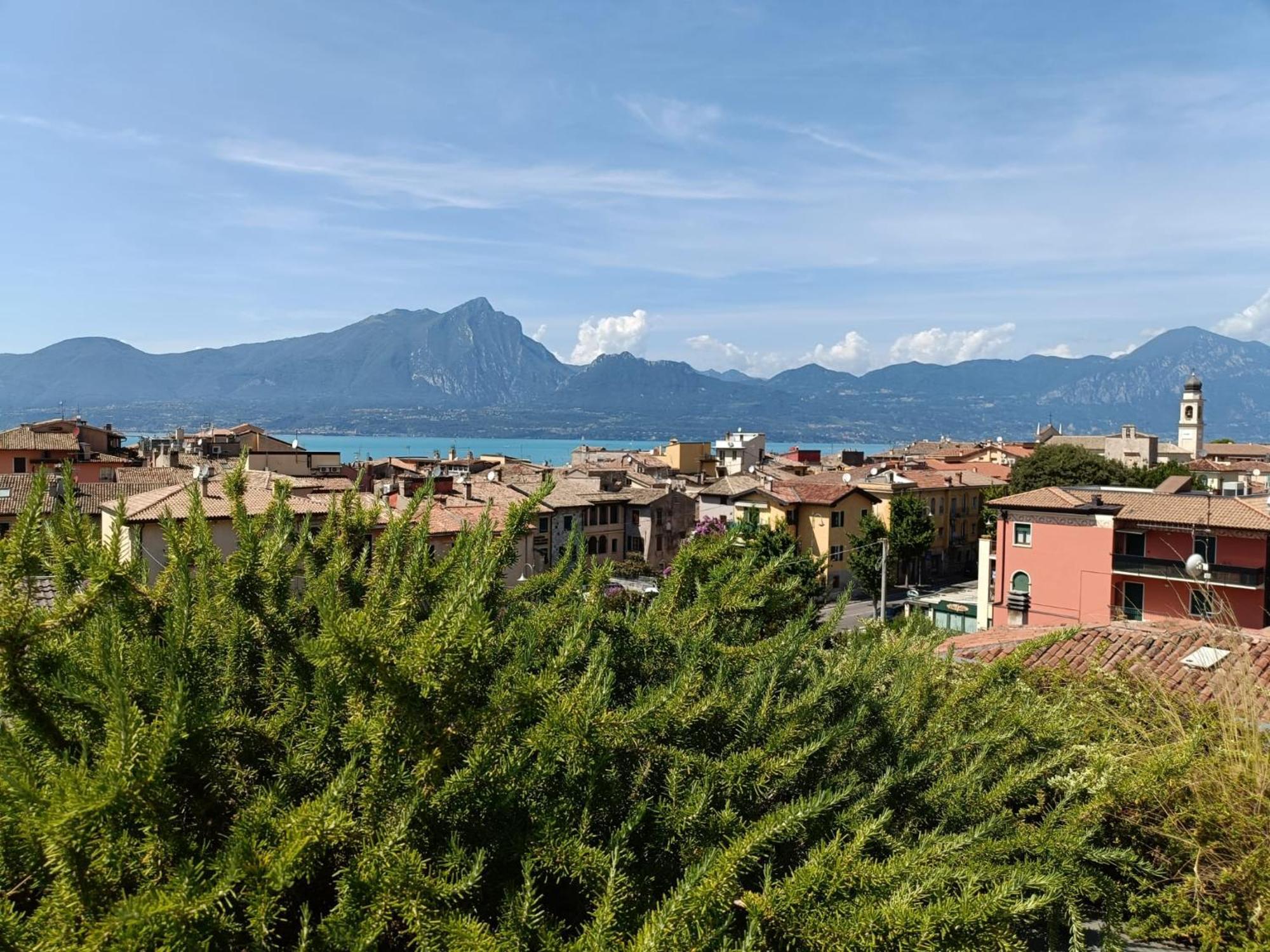 Suite Laura - Torri Del Benaco Ngoại thất bức ảnh