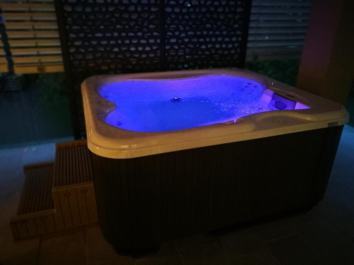Suite Laura - Torri Del Benaco Ngoại thất bức ảnh