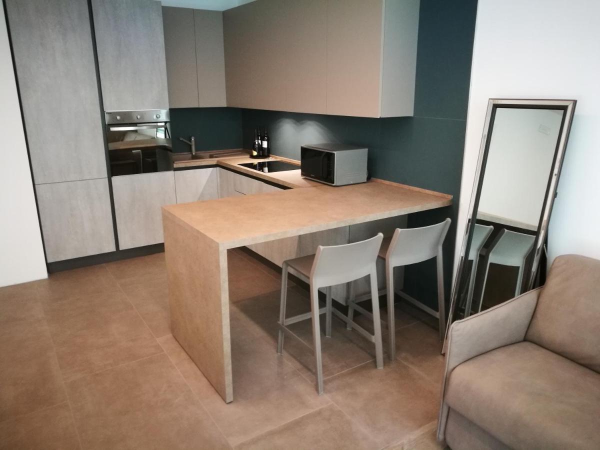 Suite Laura - Torri Del Benaco Ngoại thất bức ảnh