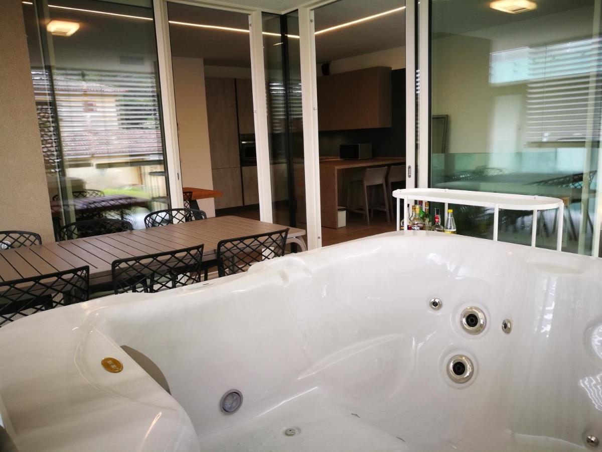 Suite Laura - Torri Del Benaco Ngoại thất bức ảnh