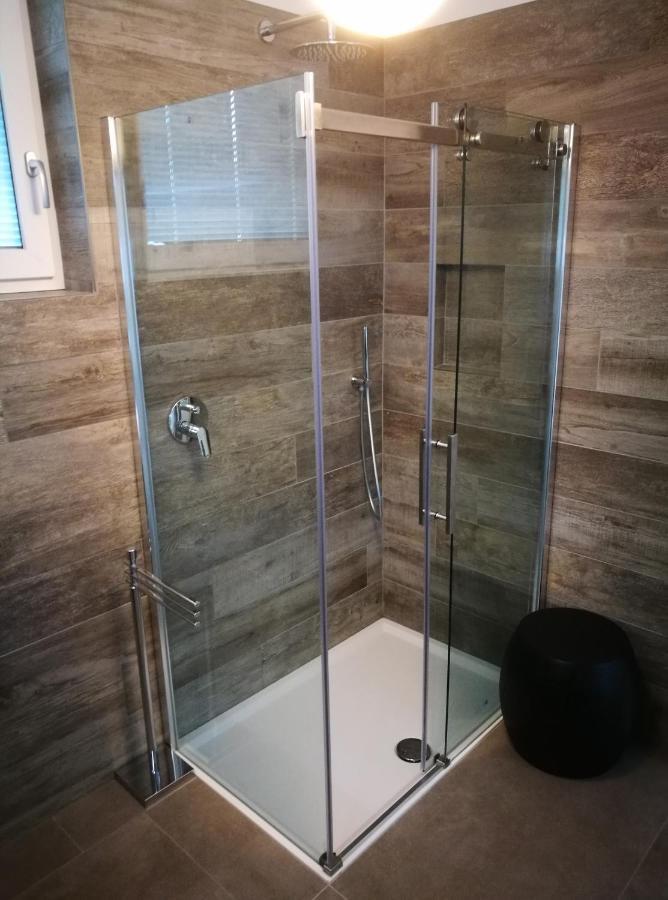 Suite Laura - Torri Del Benaco Ngoại thất bức ảnh