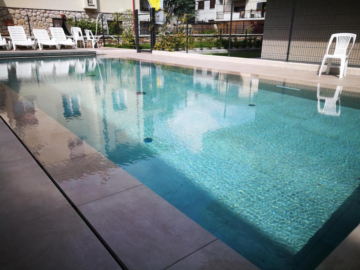 Suite Laura - Torri Del Benaco Ngoại thất bức ảnh